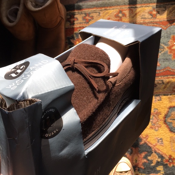 NEW Wayland Square Deluxe Men’s Memory Foam Slippers Size Large - Picture 2 of 5